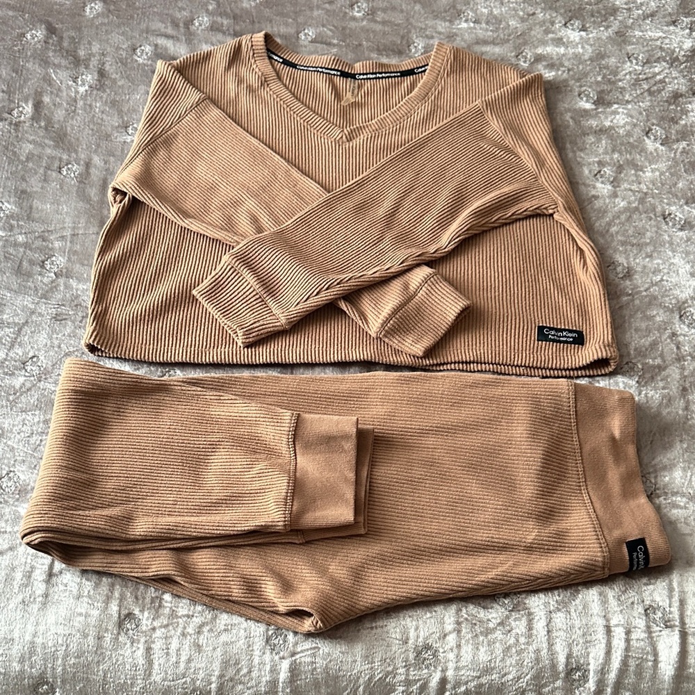 Calvin Klein Corduroy Matching Set - V-Neck Sweater & Pants in Warm Tan